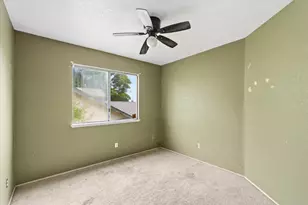 8536 Cord Way, Sacramento, CA 95828 - Photo 20