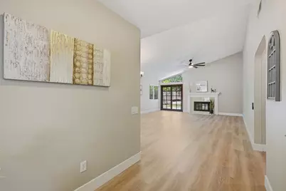 1715 Rockybend Drive, Sacramento, CA 95833 - Photo 20