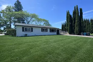 2716 Peach St, Live Oak, CA 95953 - Photo 2