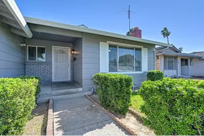 4574 Beechnut Way, Sacramento, CA 95823 - Photo 2