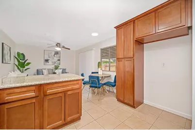 4574 Beechnut Way, Sacramento, CA 95823 - Photo 16