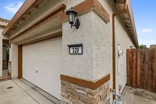 320 Arnold Gamble Cir, Sacramento, CA 95835 - Photo 4