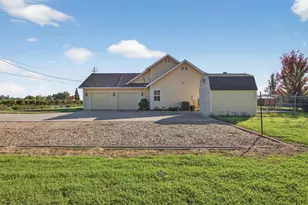 15185 N Curry Ave, Lodi, CA 95240 - Photo 8