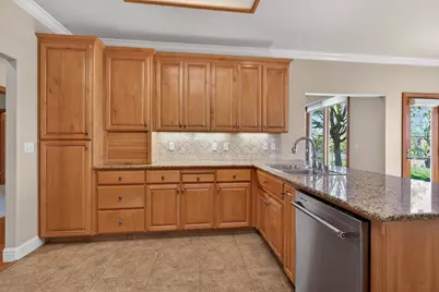 15185 N Curry Avenue, Lodi, CA 95240 - Photo 44