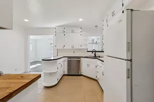 1215 W Walnut St, Lodi, CA 95240 - Photo 10