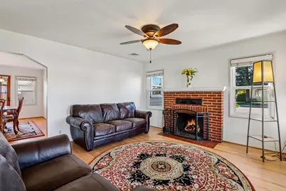 1215 W Walnut Street, Lodi, CA 95240 - Photo 6