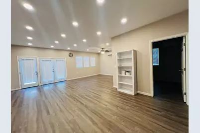 1629 College Avenue, Modesto, CA 95350 - Photo 18