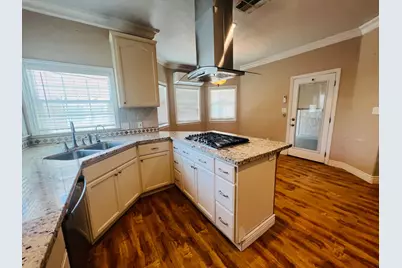 1629 College Avenue, Modesto, CA 95350 - Photo 8