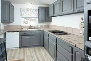 727 Gray Ave, Yuba City, CA 95991 - Photo 8