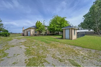 5608 Sorento Road, Sacramento, CA 95835 - Photo 8