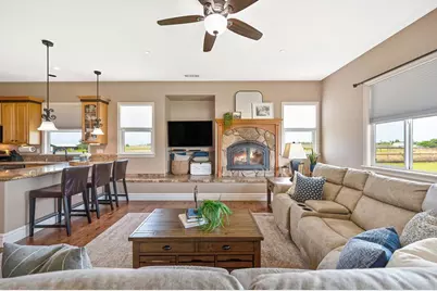 5608 Sorento Road, Sacramento, CA 95835 - Photo 32