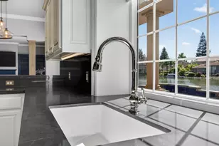 7672 Marina Cove Dr, Sacramento, CA 95831 - Photo 34