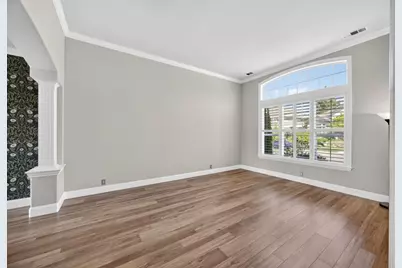 7672 Marina Cove Drive, Sacramento, CA 95831 - Photo 10