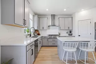 5060 Lisbon Wy, Roseville, CA 95747 - Photo 24