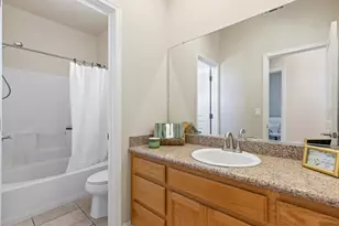 2206 Edmart St, Escalon, CA 95320 - Photo 10