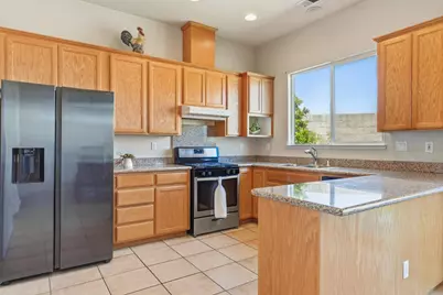 2206 Edmart Street, Escalon, CA 95320 - Photo 6