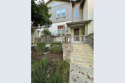 1620 D Street, Sacramento, CA 95814 - Photo 2
