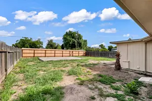 209 Emerson Ave, Modesto, CA 95350 - Photo 18