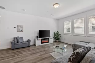 5301 E Commerce Way, Sacramento, CA 95835 - Photo 12