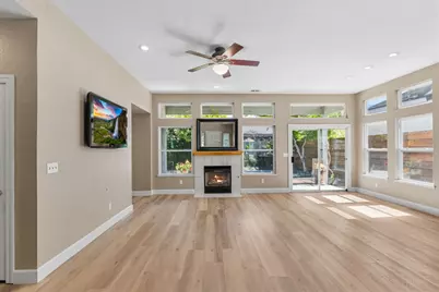 1812 Newhampton Court, Modesto, CA 95355 - Photo 8