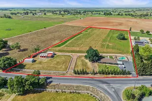 18211 E Jahant Rd, Acampo, CA 95220 - Photo 2