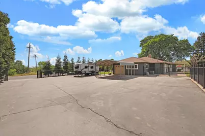 18211 E Jahant Road, Acampo, CA 95220 - Photo 22