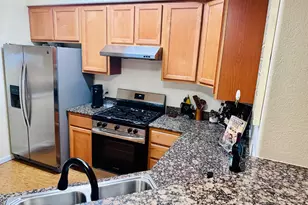 600 Moon Cir, Folsom, CA 95630 - Photo 6