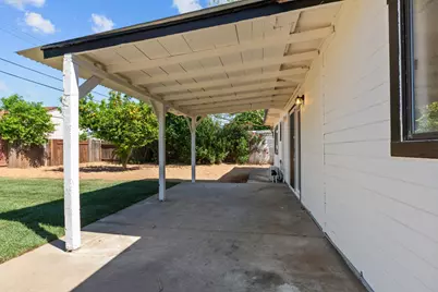 5915 35th Avenue, Sacramento, CA 95824 - Photo 26