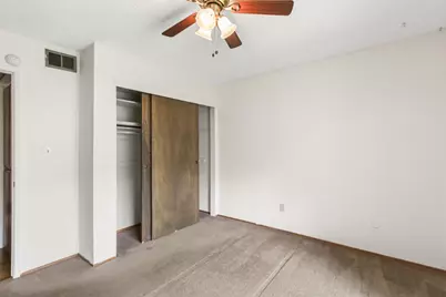 5883 Kahara Court, Sacramento, CA 95822 - Photo 32