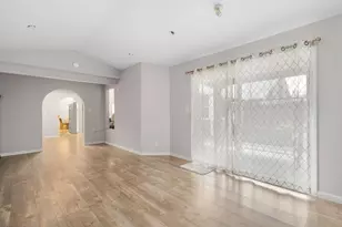 7729 Gyan Way, Sacramento, CA 95828 - Photo 14