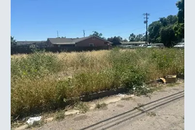 602 S Pershing Avenue, Stockton, CA 95203 - Photo 4