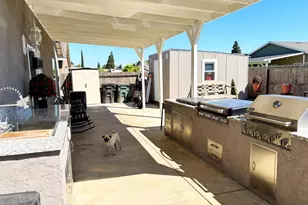 12080 Kadota Ave, Waterford, CA 95386 - Photo 30