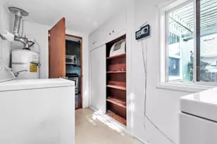 803 51st St, Sacramento, CA 95819 - Photo 16