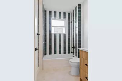 2817 Democracy Alley, Sacramento, CA 95816 - Photo 28