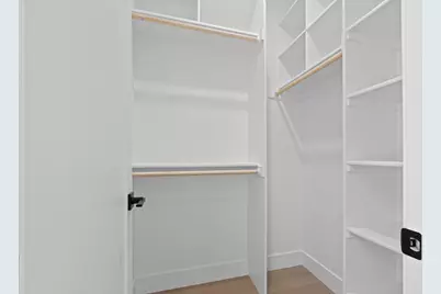 2817 Democracy Alley, Sacramento, CA 95816 - Photo 32