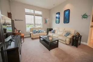 950 Lusk Dr, Woodland, CA 95776 - Photo 8