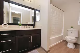 6400 Christie Ave, Emeryville, CA 94608 - Photo 8