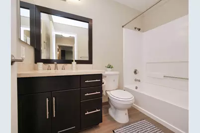 6400 Christie Avenue #2304, Emeryville, CA 94608 - Photo 10