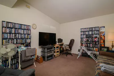 1289 Shobar Avenue, Sacramento, CA 95815 - Photo 4