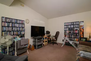 1289 Shobar Ave, Sacramento, CA 95815 - Photo 4