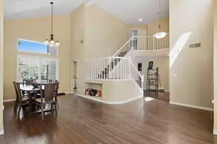 2217 Americana Dr, Roseville, CA 95747 - Photo 6