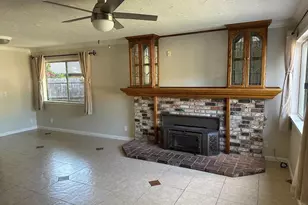 8221 E Foxfire Dr, Orangevale, CA 95662 - Photo 2