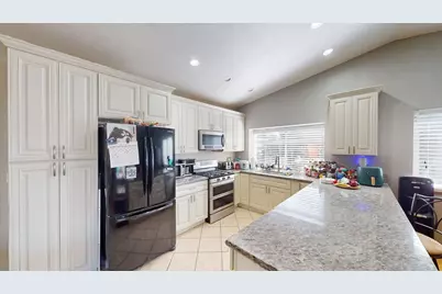 2700 Oaklawn Drive, Modesto, CA 95355 - Photo 34