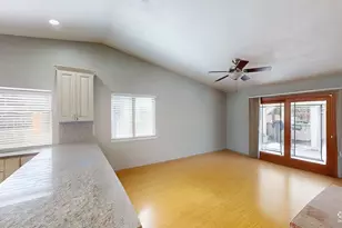 2700 Oaklawn Dr, Modesto, CA 95355 - Photo 32