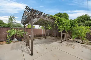 6975 Casa Del Este Way, Sacramento, CA 95828 - Photo 50