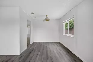 6975 Casa Del Este Way, Sacramento, CA 95828 - Photo 12