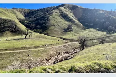 20625 Sarazen Place, Patterson, CA 95363 - Photo 24