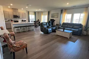 4910 Starfruit Ct, Roseville, CA 95747 - Photo 4