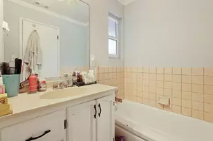 424 Morada Ln, Stockton, CA 95210 - Photo 10