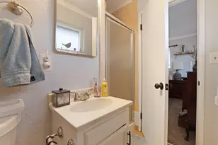 424 Morada Ln, Stockton, CA 95210 - Photo 20